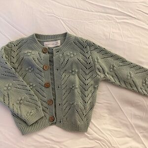 Quincy Mae Sage Knit Cardigan with Wooden Buttons NWOT